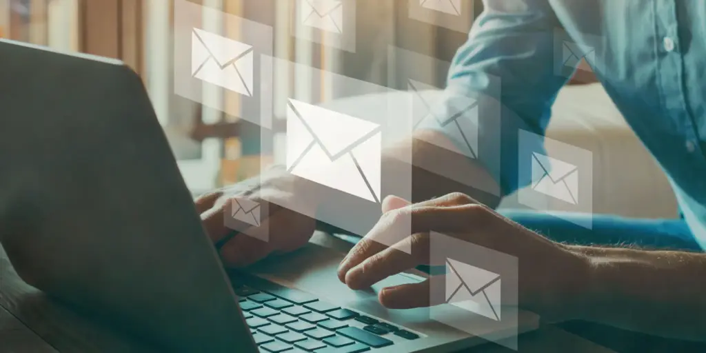 Nutzung des E-Mail-Accounts des Ehegatten kann Anscheinsvollmacht begründen