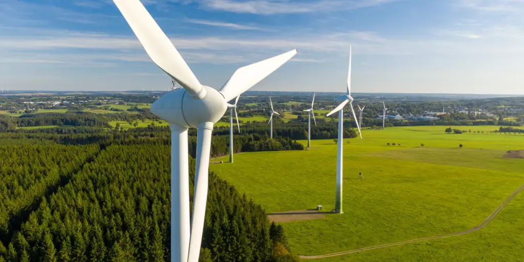 Windenergie: Ordentliche Kündigung eines zeitlich befristeten Nutzungsvertrages vor Inbetriebnahme